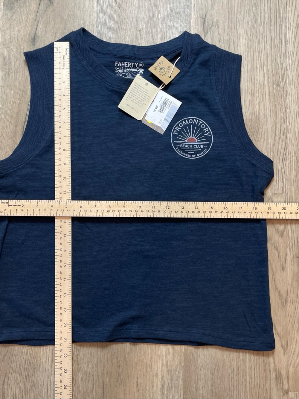Faherty Sunwashed Navy V-Neck Tank size M Organic Cotton - Picture 4 of 5